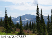 Горный пейзаж (2009 год). Редакционное фото, фотограф Юрий Караваев / Фотобанк Лори