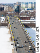 Автомобильный мост через реку Оку в Нижнем Новгороде (2011 год). Редакционное фото, фотограф Igor Lijashkov / Фотобанк Лори