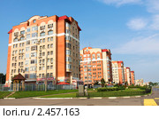 Новые дома на улице Родионовской района Куркино, Москва, Россия (2010 год). Редакционное фото, фотограф Николай Винокуров / Фотобанк Лори