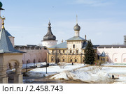 Ростов Великий. Ярославская область. Ростовский кремль (2011 год). Редакционное фото, фотограф Сергей Лаврентьев / Фотобанк Лори