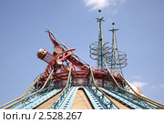Крыша павильона (2011 год). Редакционное фото, фотограф Parmenov Pavel / Фотобанк Лори