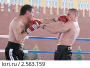 Спортивное соревнование по боксу на Красной площади в Москве (2011 год). Редакционное фото, фотограф Дмитрий Неумоин / Фотобанк Лори