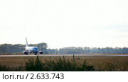 Разгон перед взлетом. Боинг-737. Аэропорт Толмачево, Новосибирск. (2010 год). Редакционное видео, видеограф Игорь Жоров / Фотобанк Лори