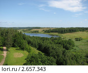 Озеро Городищенское. Музей-заповедник "Изборск" (2009 год). Редакционное фото, фотограф Беляева Наталья / Фотобанк Лори