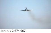 На глиссаде. Самолет Ту-154 заходит на посадку. Стоковое видео, видеограф Игорь Жоров / Фотобанк Лори