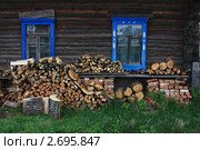Дрова. Стоковое фото, фотограф Вика Василевская / Фотобанк Лори