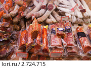 Мясной прилавок в испанском магазине. Стоковое фото, фотограф Яков Филимонов / Фотобанк Лори