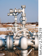 Вентили на газовой трубе. Стоковое фото, фотограф bashta / Фотобанк Лори