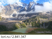 Вершины Донгуз-Орун и Накра-Тау. Стоковое фото, фотограф Дмитрий Воробьев / Фотобанк Лори