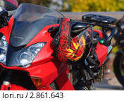 Байкерская тусовка "Смотряк". Мотоцикл "Honda". Фрагмент (2011 год). Редакционное фото, фотограф Алёшина Оксана / Фотобанк Лори
