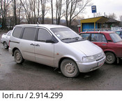 ВАЗ-2120М "Надежда" (2006 год). Редакционное фото, фотограф Art Konovalov / Фотобанк Лори