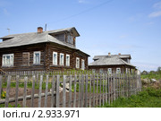 Старые деревянные дома. Стоковое фото, фотограф Александр Новиков / Фотобанк Лори