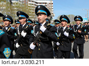 Кадеты на торжественном параде. Казахстан. Редакционное фото, фотограф Юлия Врублевская / Фотобанк Лори