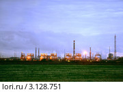 ОАО "Тольяттиазот" вечером (2011 год). Редакционное фото, фотограф Светлана Полушкина / Фотобанк Лори