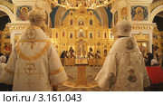 Русская православная церковь.  Праздничное богослужение архиерейским чином. Епископы на архиерейском амвоне (2012 год). Редакционное видео, видеограф Mikhail Erguine / Фотобанк Лори
