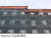 Верхние этажи уже утеплены (2012 год). Стоковое фото, фотограф Анатолий Матвейчук / Фотобанк Лори