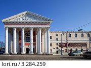 Тверь. Драматический театр (2012 год). Редакционное фото, фотограф Ольга Денисова / Фотобанк Лори