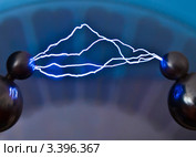 Искровые разряды. Стоковое фото, фотограф Андрей Давиденко / Фотобанк Лори