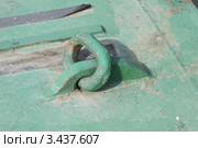 Рым для швартовки судов. Eye for mooring of vessels (2012 год). Редакционное фото, фотограф Валерий Акулич / Фотобанк Лори
