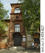 Старинное здание Кинешемской картинной галереи. Ивановская область. (2011 год). Редакционное фото, фотограф Самойлова Екатерина / Фотобанк Лори