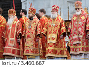 Епископы Русской Православной церкви на молебне в защиту веры и поруганных святынь в Храме Христа Спасителя, Москва, Россия (2012 год). Редакционное фото, фотограф Николай Винокуров / Фотобанк Лори