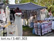 Продажа украинских национальных сувениров. Стоковое фото, фотограф Светлана Пирожук / Фотобанк Лори