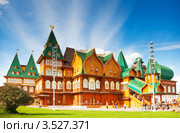 Дворец царя Алексея Михайловича. Музей-заповедник "Коломенское". Москва (2010 год). Редакционное фото, фотограф E. O. / Фотобанк Лори