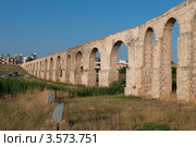 Акведук Камарес в Ларнаке. Кипр (2012 год). Стоковое фото, фотограф Виктор Карасев / Фотобанк Лори