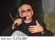 Карен Шахназаров (2012 год). Редакционное фото, фотограф виктор антонов / Фотобанк Лори