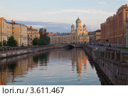 Санкт-Петербург в сезон белых ночей. Вид с Пикалова моста. Канал Грибоедова. Семимостье. (2012 год). Стоковое фото, фотограф Lora / Фотобанк Лори