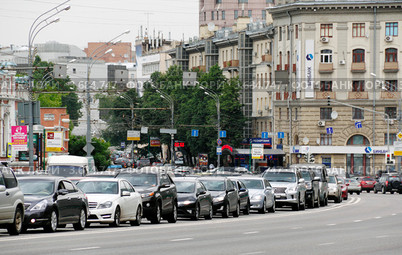 Автомобильная пробка на Садовом кольце (2012 год). Редакционное фото, фотограф Андрей Ерофеев / Фотобанк Лори