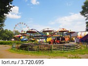 Парк культуры и отдыха, город Великие Луки, Псковская область (2012 год). Редакционное фото, фотограф Галина Ермолаева / Фотобанк Лори