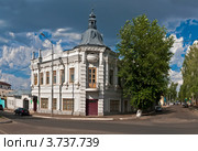 Дом купца Мельникова, постройка середины 19 века. Город Чистополь (2010 год). Стоковое фото, фотограф Кучкаев Марат / Фотобанк Лори