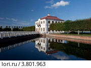 Петергоф. Дворец Марли (2012 год). Редакционное фото, фотограф Литвяк Игорь / Фотобанк Лори