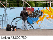 Конкурс граффити в Лужниках (2012 год). Редакционное фото, фотограф Илюхина Наталья / Фотобанк Лори