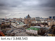 Панорама ноябрьской Москвы (2010 год). Редакционное фото, фотограф Julia Shepeleva / Фотобанк Лори