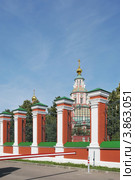 Храм Иоанна Воина на Большой Якиманке в Москве. Стоковое фото, фотограф stargal / Фотобанк Лори
