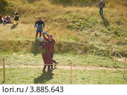 Поединок на мечах. Историческая реконструкция. (2012 год). Редакционное фото, фотограф Сергей Федулов / Фотобанк Лори