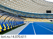 Фрагмент пустого футбольного стадиона (2012 год). Редакционное фото, фотограф Николай Голицынский / Фотобанк Лори