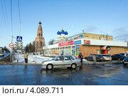 Город Бронницы. Московская область. Культурно-досуговый центр "Бронницы" (2012 год). Редакционное фото, фотограф Сергей Лаврентьев / Фотобанк Лори
