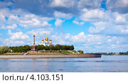 Место впадения реки Которосль в Волгу, Ярославль (2012 год). Стоковое фото, фотограф Яков Филимонов / Фотобанк Лори