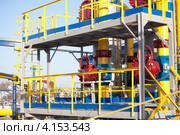 Оборудование газораспределительной станции: фильтры. Стоковое фото, фотограф Донцов Евгений Викторович / Фотобанк Лори