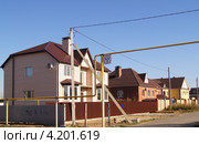 Улица коттеджного поселка Бакатино в городе Краснослободске Волгоградской области (2012 год). Стоковое фото, фотограф Людмила Стешенко / Фотобанк Лори