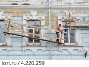 Реставрация фасада старого здания (2012 год). Редакционное фото, фотограф Илюхина Наталья / Фотобанк Лори