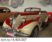 Ретро автомобиль "Хадсон" кабриолет (2013 год). Редакционное фото, фотограф Инесса Гаварс / Фотобанк Лори
