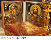 Икона-складень с молитвословом. Стоковое фото, фотограф Ирина Горбачева / Фотобанк Лори