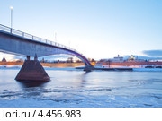 Пешеходный мост через Волхов. Великий Новгород (2013 год). Стоковое фото, фотограф Литвяк Игорь / Фотобанк Лори