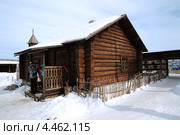 Город Ялуторовск. Изба первопоселенца Сибири (2013 год). Редакционное фото, фотограф Александр Тараканов / Фотобанк Лори