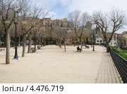 Сквер Пасео дель Транзито. Толедо (2013 год). Редакционное фото, фотограф Аркадий Захаров / Фотобанк Лори