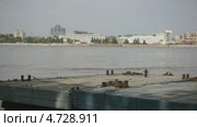 Вид на Благовещенск с китайского берега. Половодье на реке Амур (2013 год). Стоковое видео, видеограф Konstantin Kartashov / Фотобанк Лори